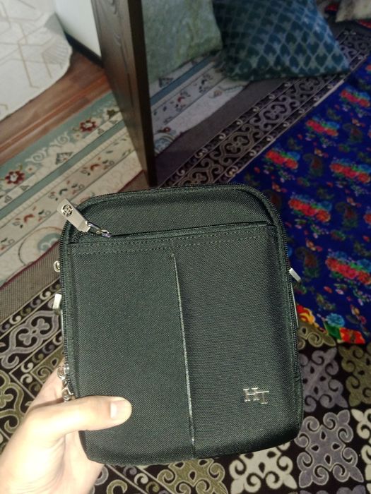 Продаётся сумка HT оригинал