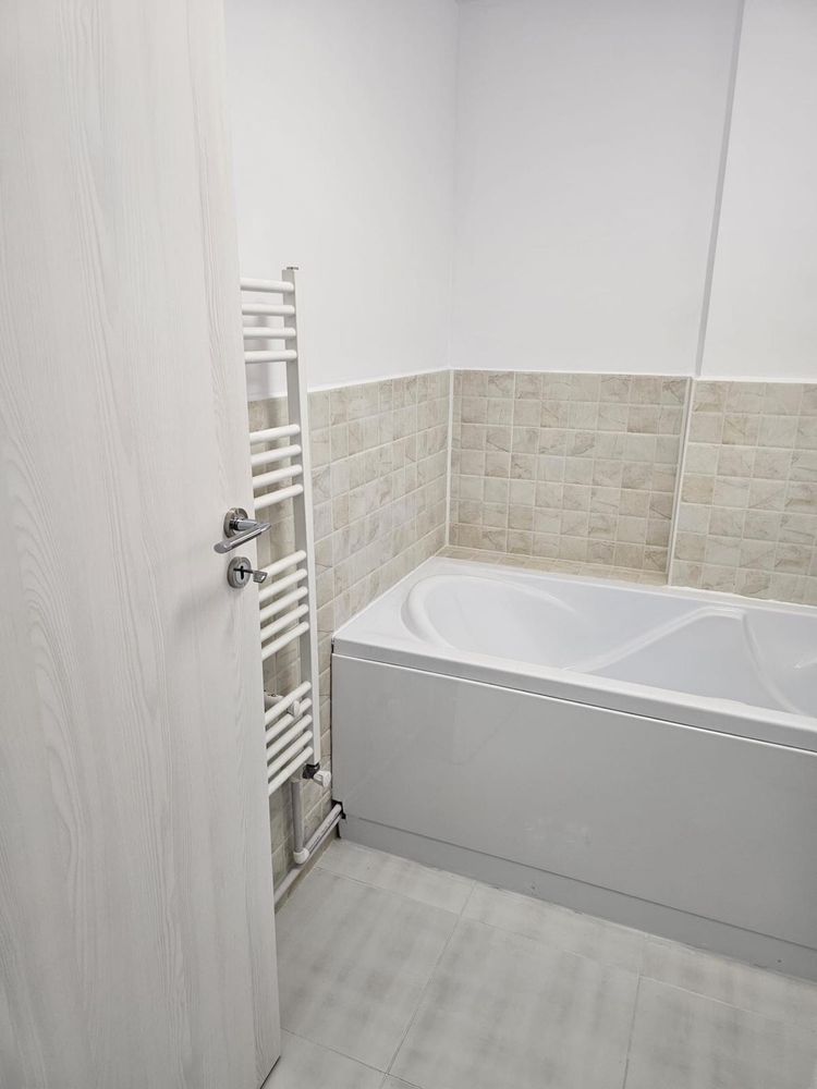 Apartament cu 4 camere