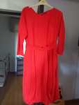 Rochie midi, realizată din vascoză,, dimensiuni 90-70-94, lungime 104