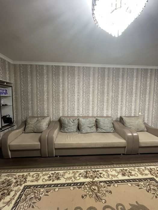 Диван и 2 кресла