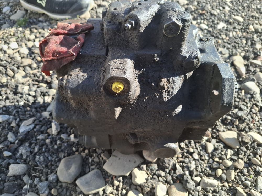 Pompa hidraulica komatsu