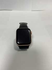 MDM vinde: Apple Watch Seria 6, 44mm, Gold.