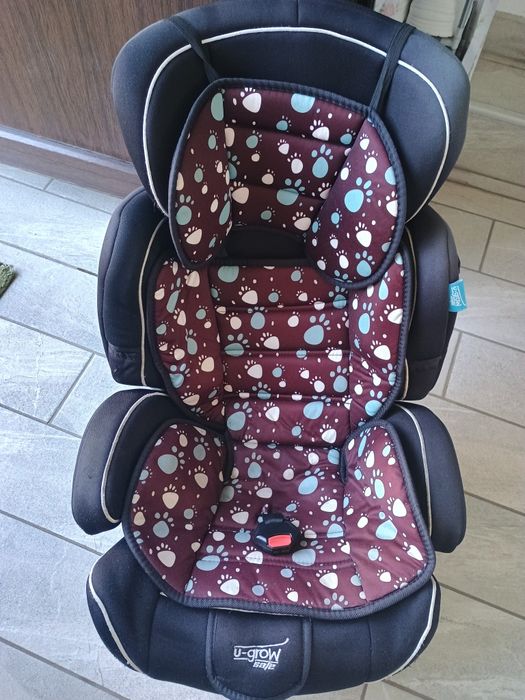 Scăunel de mașină pentru copii