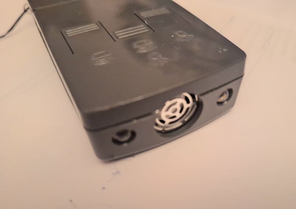 Dispozitiv alungat cainii cu ultrasunete  12m