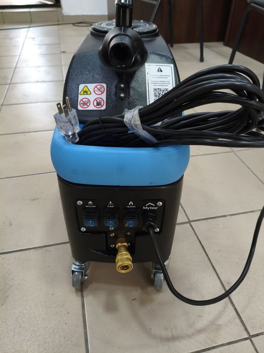 Новый моющий пылесос