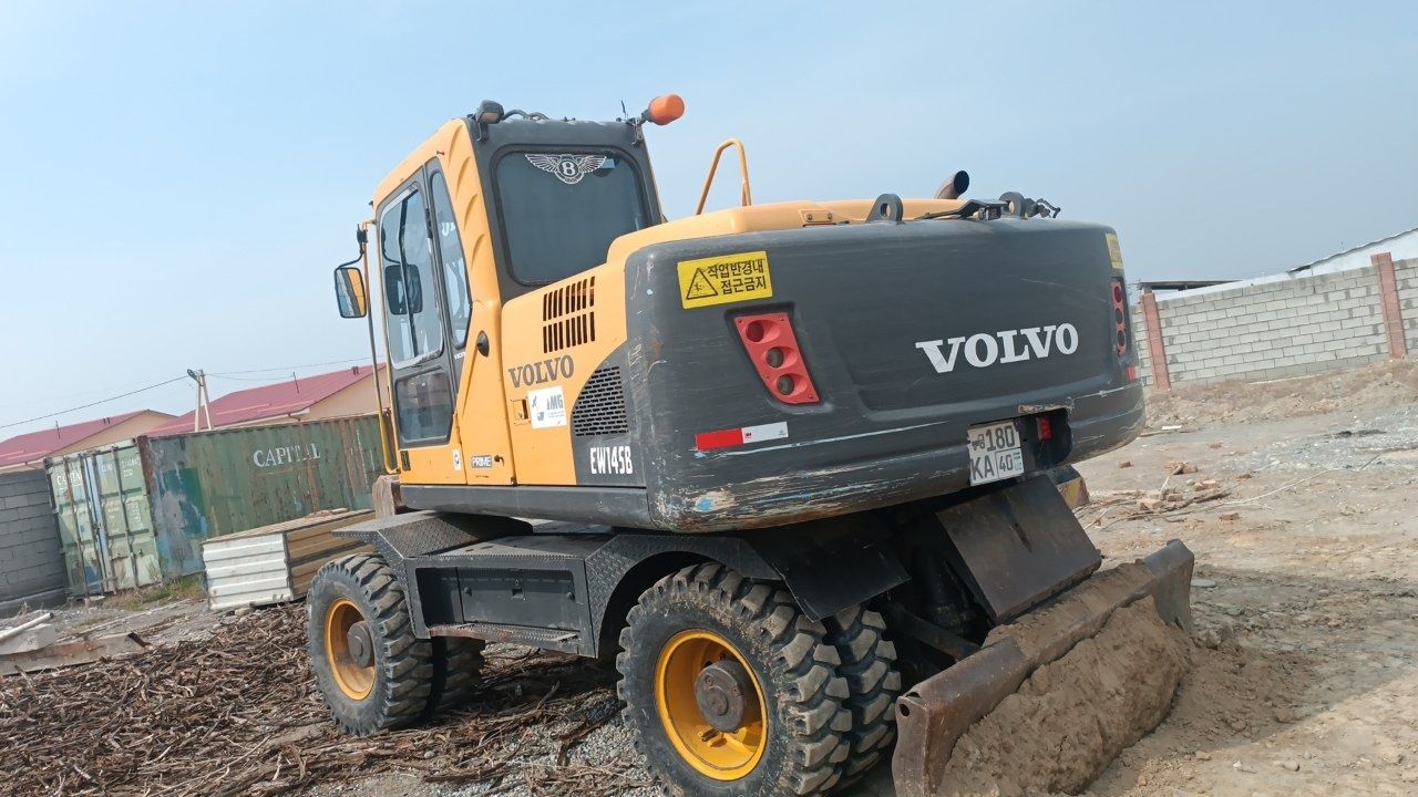 Volvo EW 145 B  2012-yil xolati alo.