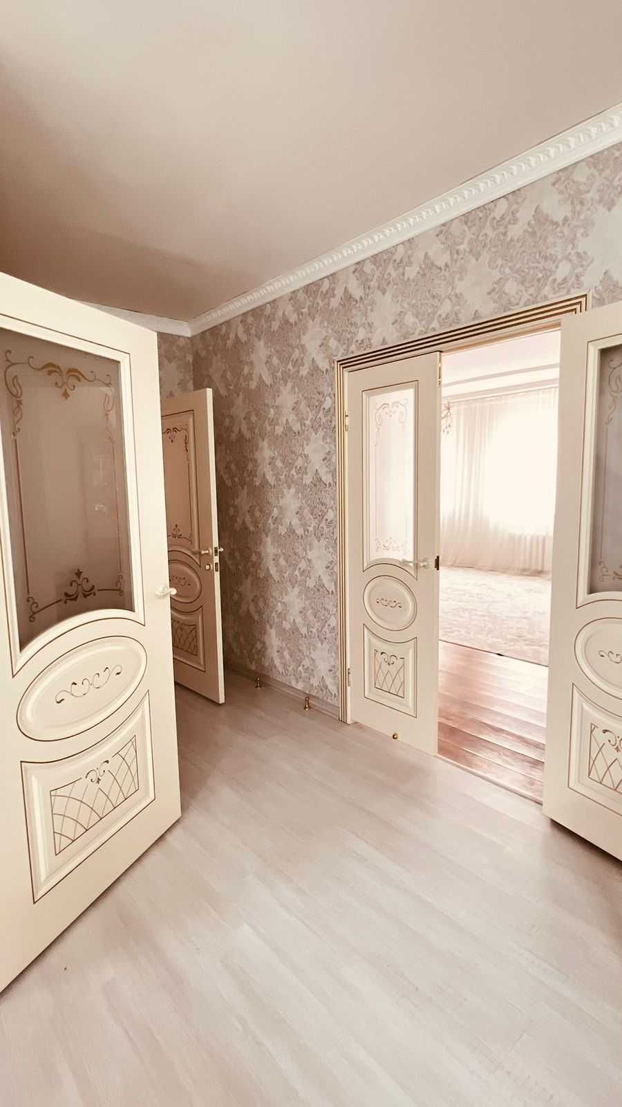Продается шикарный 3-х комнатный дом в мкр. Жулдыз - 1, 8 улица.