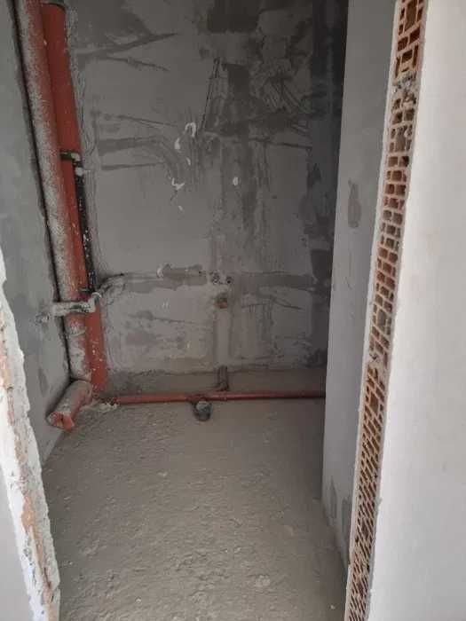 Продава се Двустаен апартамент в Бургас, Славейков - 67 кв.м за 556 €/кв.м - Снимка #3