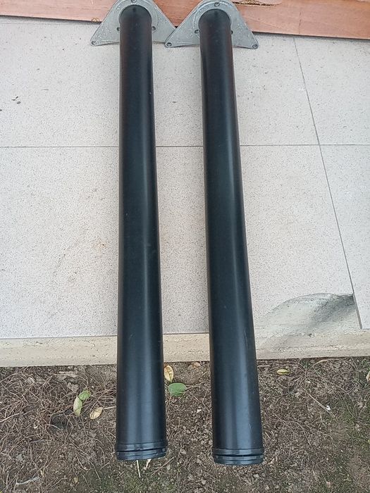 Vând picioare reglabile.