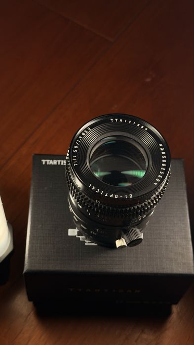 Obiectiv Foto TTArtisan 50mm 1.4 Tilt Shift