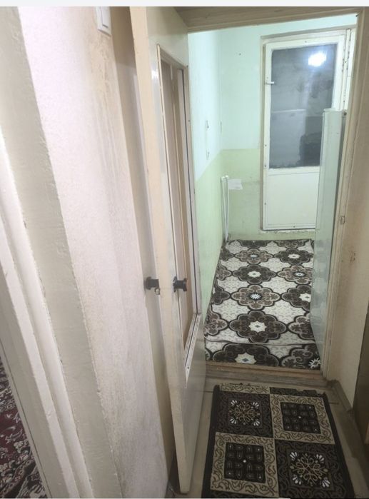 Безмаклер уй ижарага куйилади 1-2 хони килинган Кадышва бозори енида..