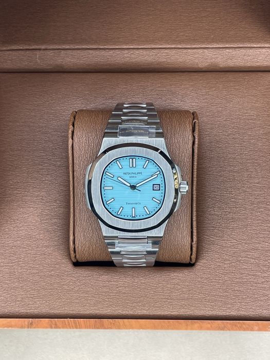Patek Philippe Nautilius erkaklar uchun qo’l soat karobkasi bn birga