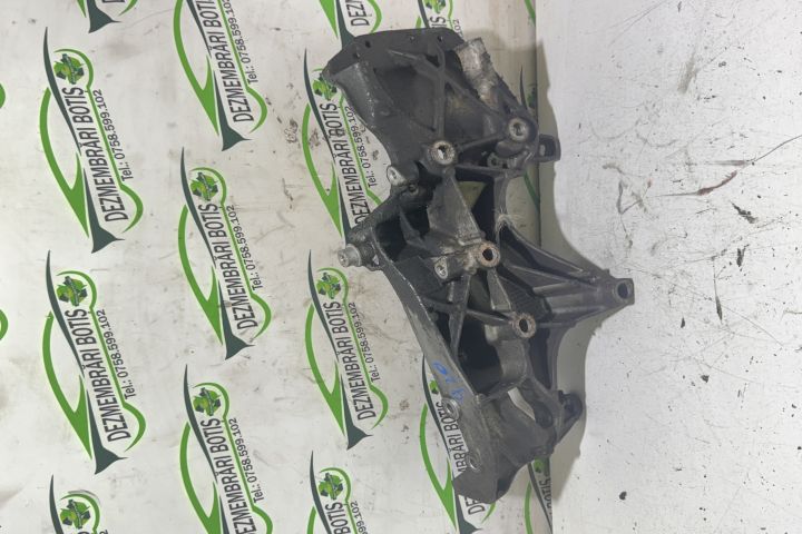 Suport motor stanga 8200169566 Renault Clio a 2-a generatie