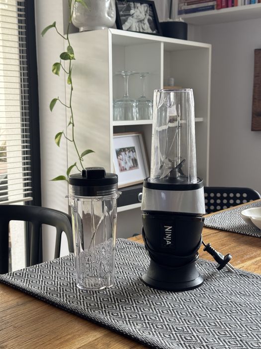 Blender sport Ninja QB3001, 2 x 470ml, 2 recipiente to go din tritan,