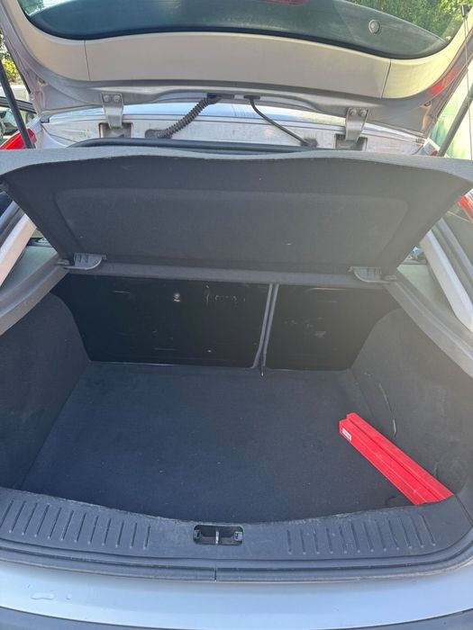 Ford Focus 2005 – 1.6 benzină – Perfect pentru Rabla