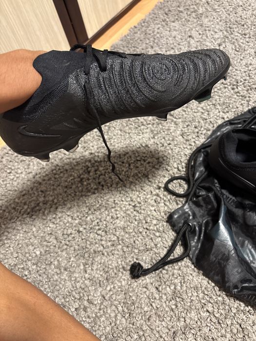 Ghete de fotbal Nike Phantom Elite negre