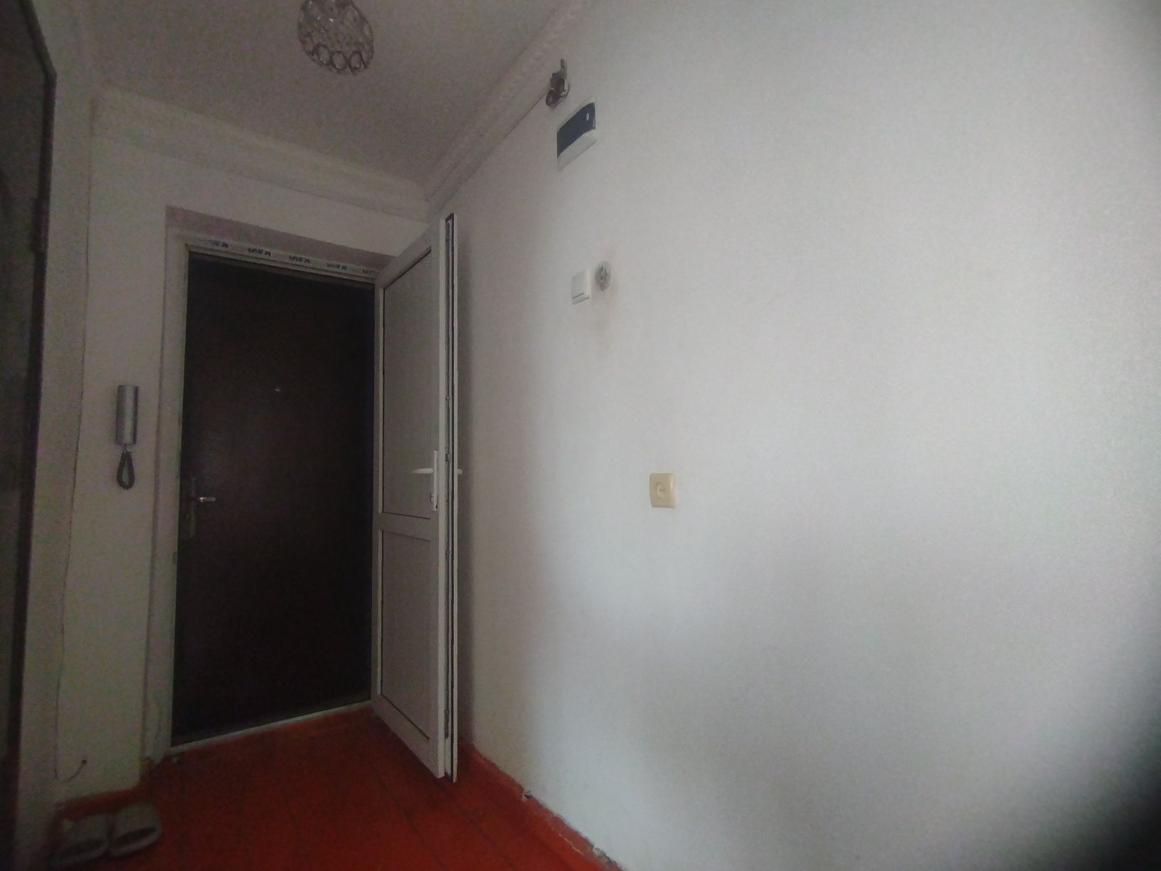1 бөлмелі пәтер сатылымда.