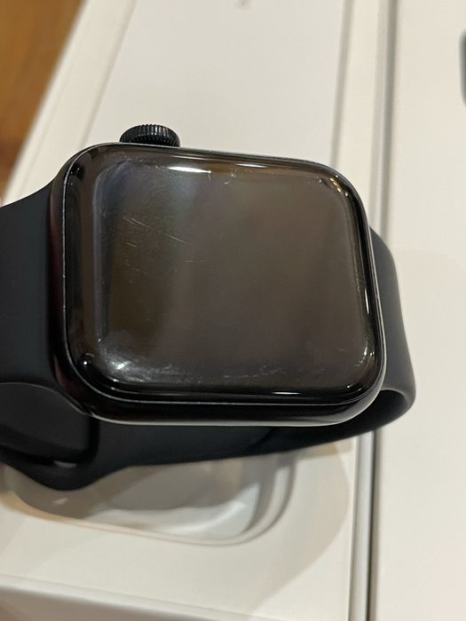 Apple watch SE 2nd gen 40mm GPS