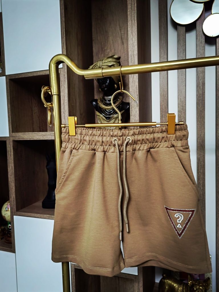 Compleu dama,am marimile S,M,XL,calitate premium!
