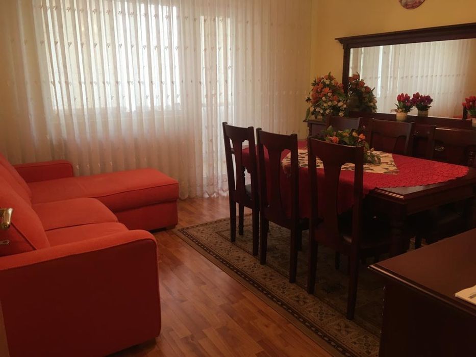 Persoană fizică închiriez apartament 2 camere în deva