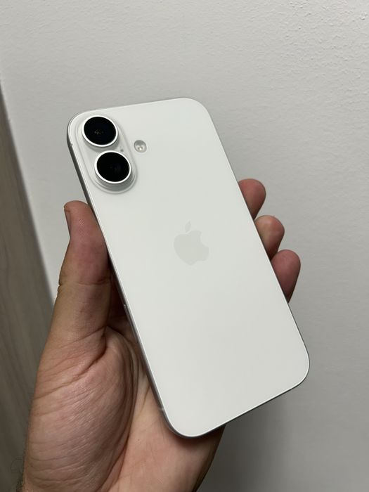 Iphone 16 128GB 5 cicluri 100%