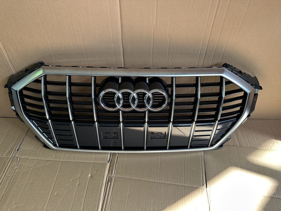Grila AUDI Q3 F3 83A S-LINE 18- cod 83a853651