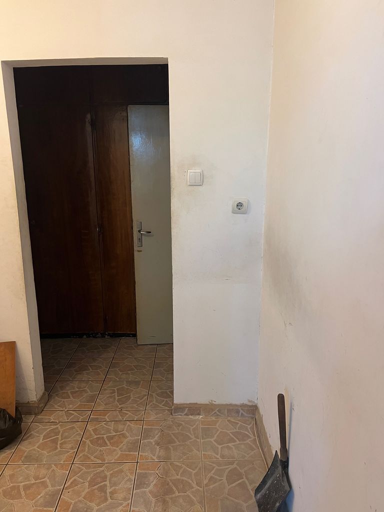 Продава се Тристаен апартамент в София, Люлин 1 - 89 кв.м за 3 €/кв.м - Снимка #1