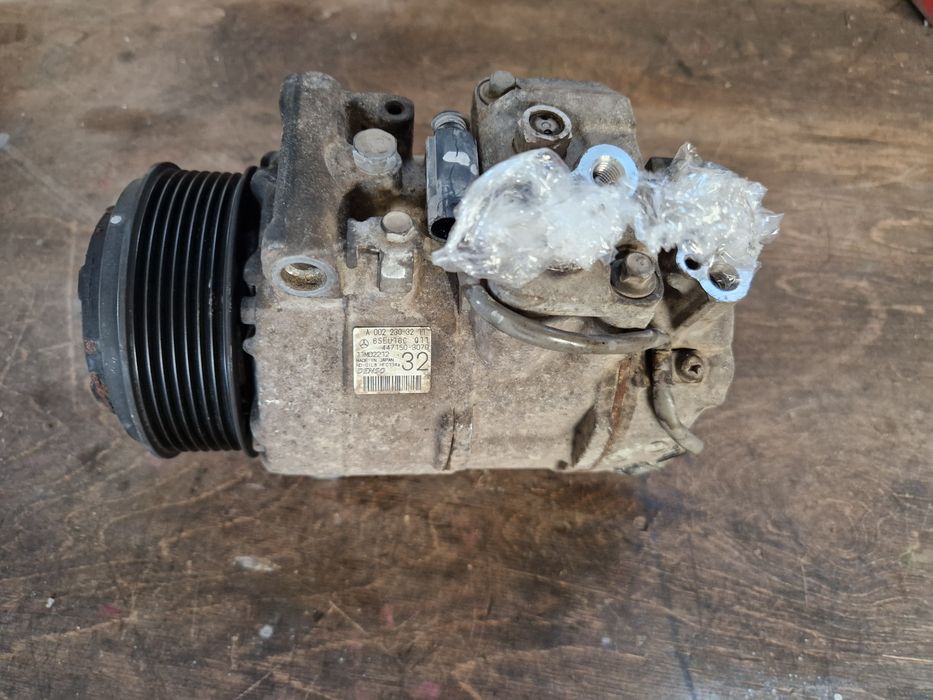 Compresor ac aer condiționat Mercedes C E S GLK ML GL R G 3.0 V6 CDI