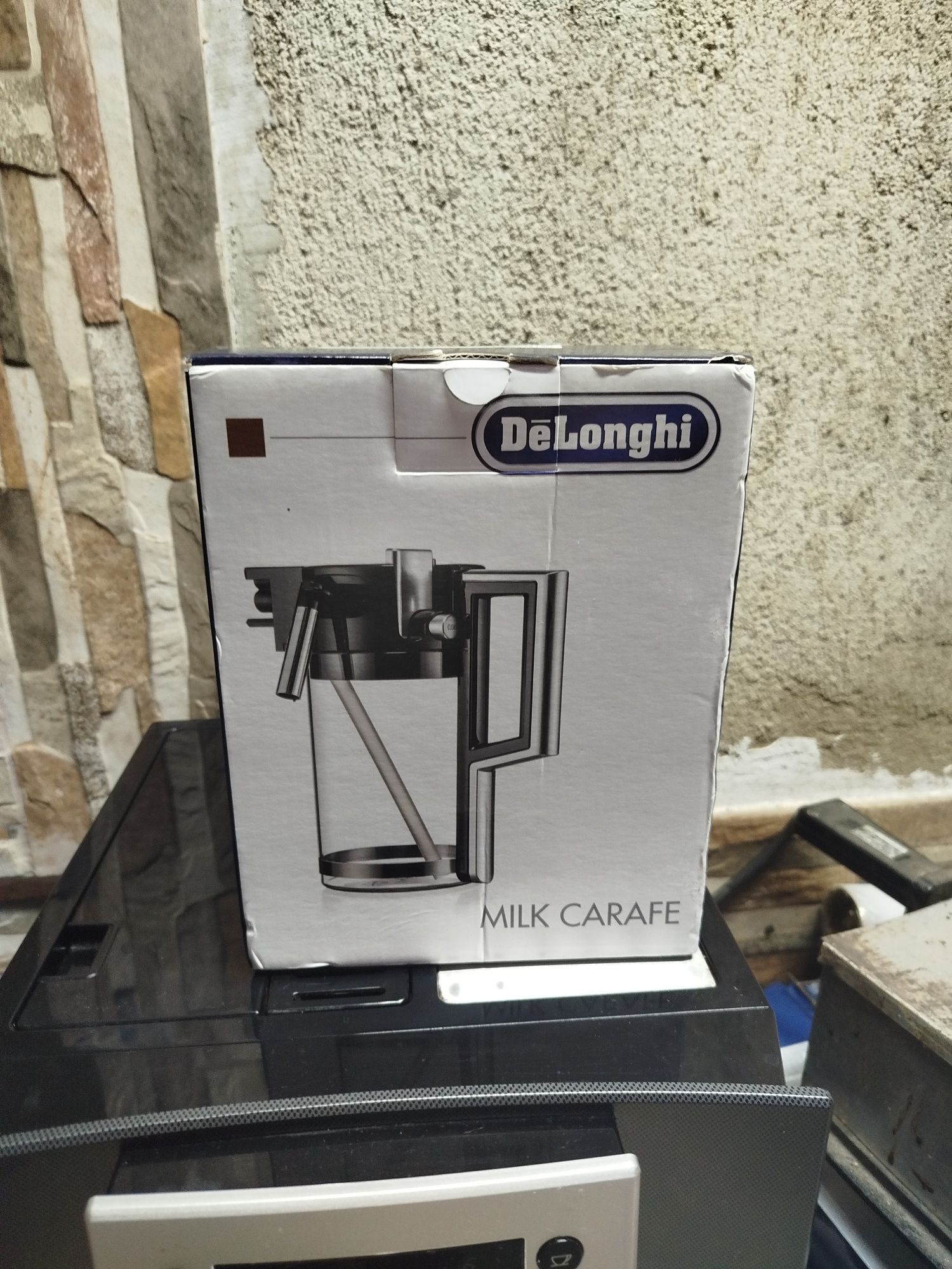 Delonghi кафе машина