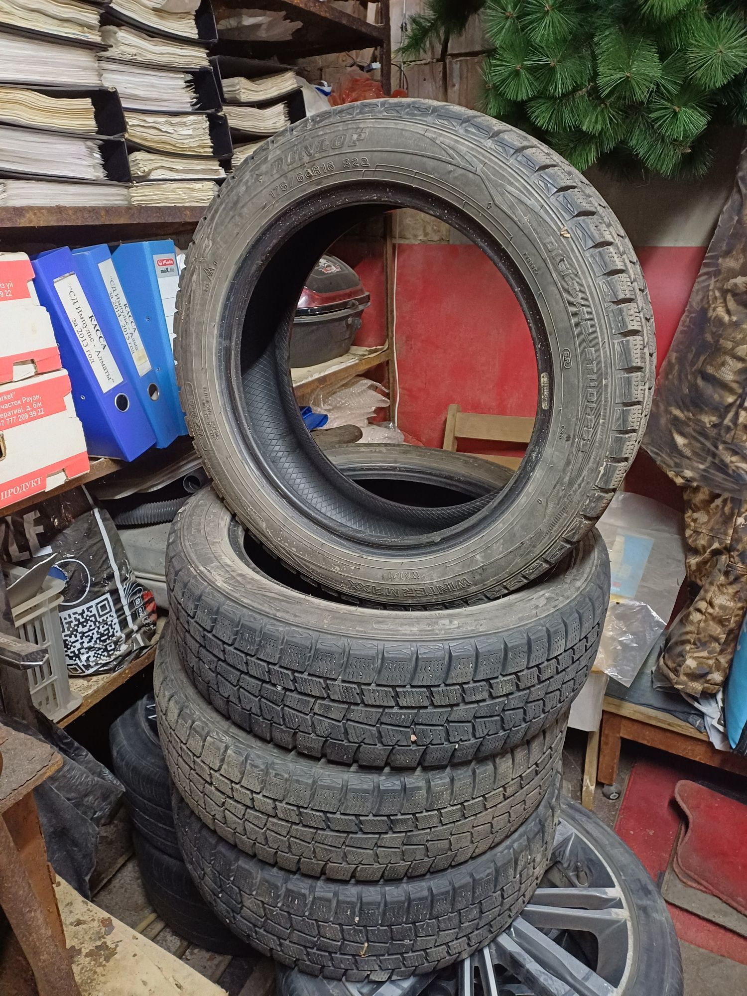 Зимние шины 175-60R16