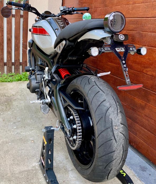 Yamaha XSR900 CafeRacer 2015