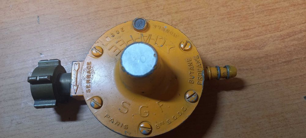 Редуцил винтил за газови бутилки