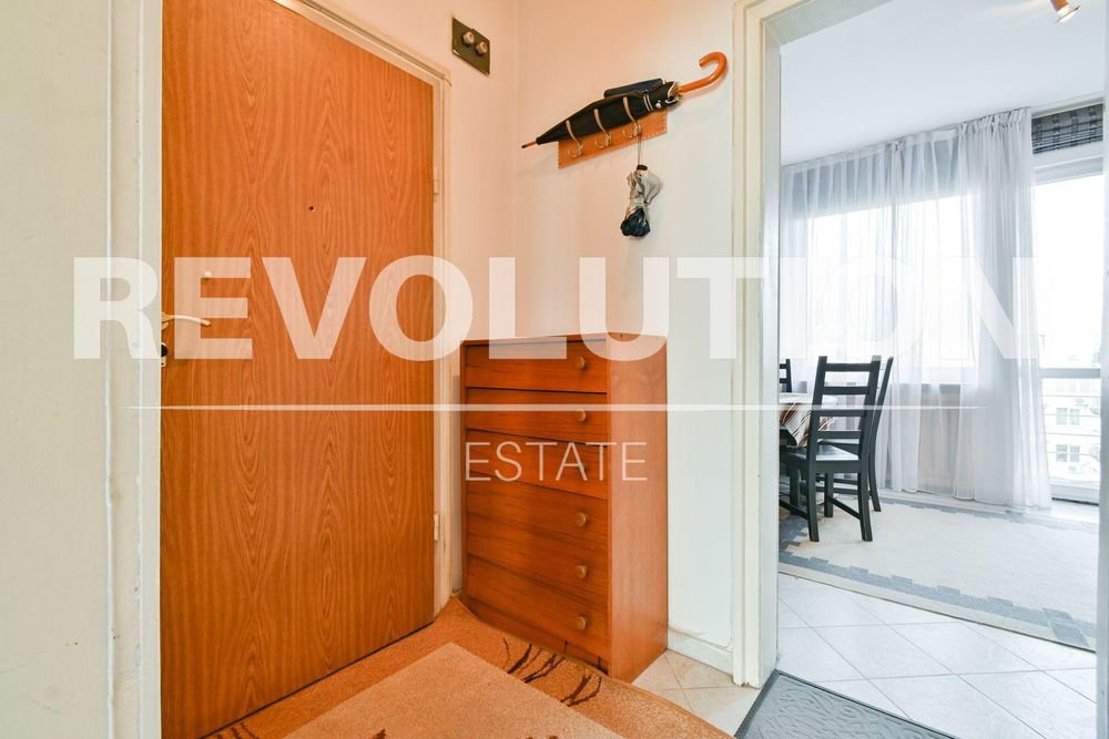 Двустаен апартамент в Център