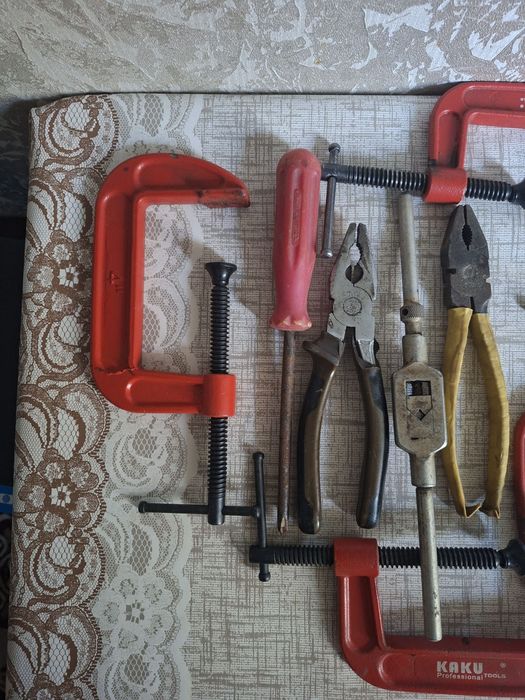 Продаются инструменты