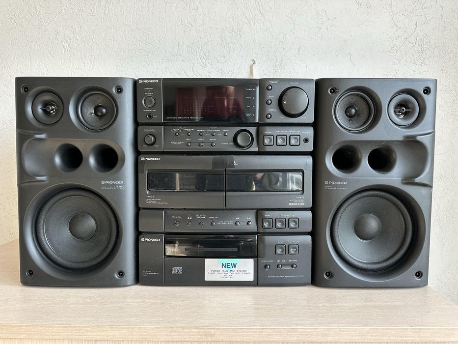 Pioneer радио-уредба