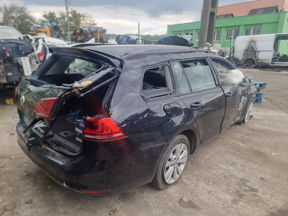 Armatura  bara spate Volkswagen VW Golf 7 [2012 - 2017] 1.6 tdi CLHA