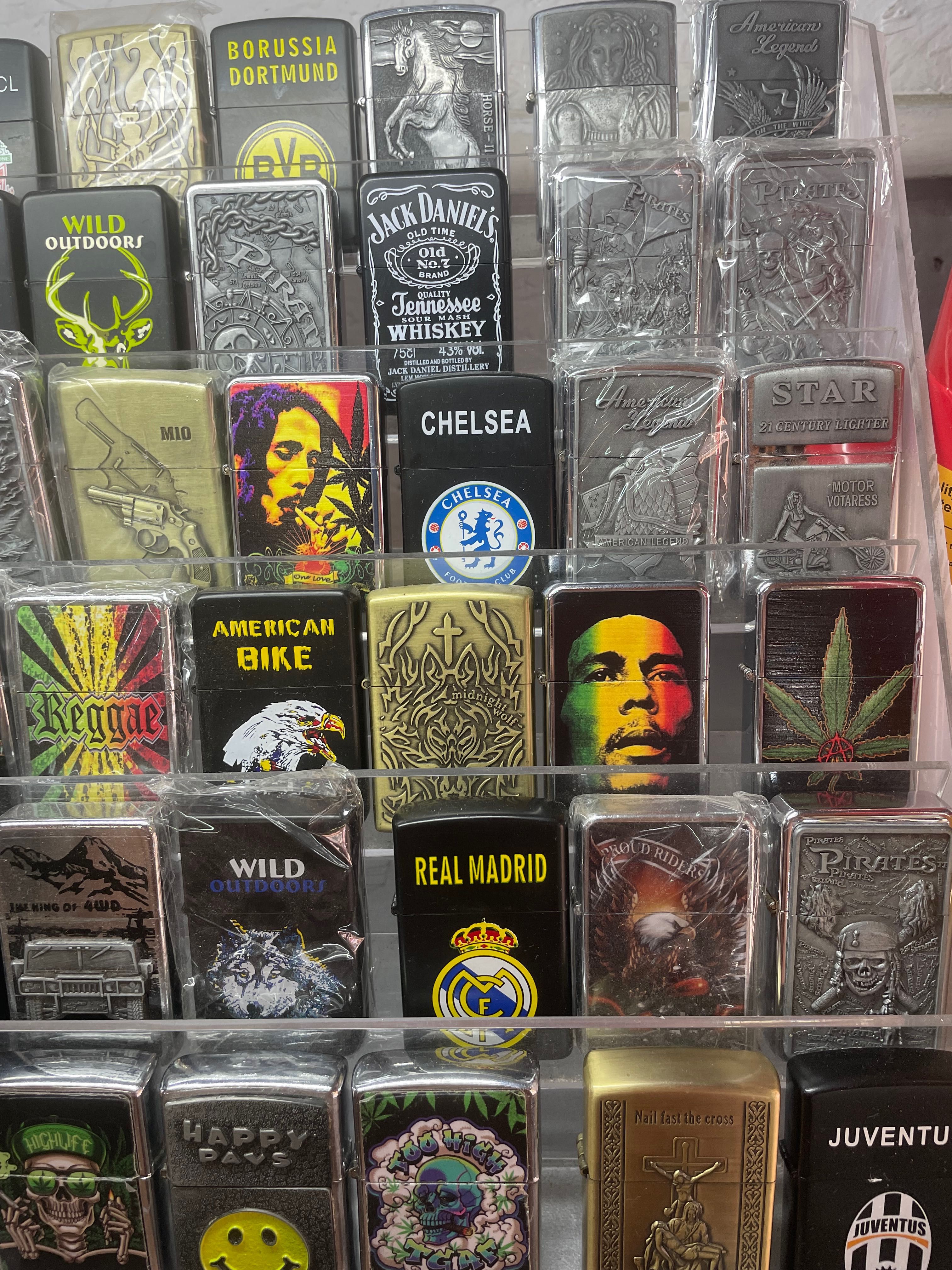 Zapalki zippo Пепелник Марлборо и Джак Даниелс