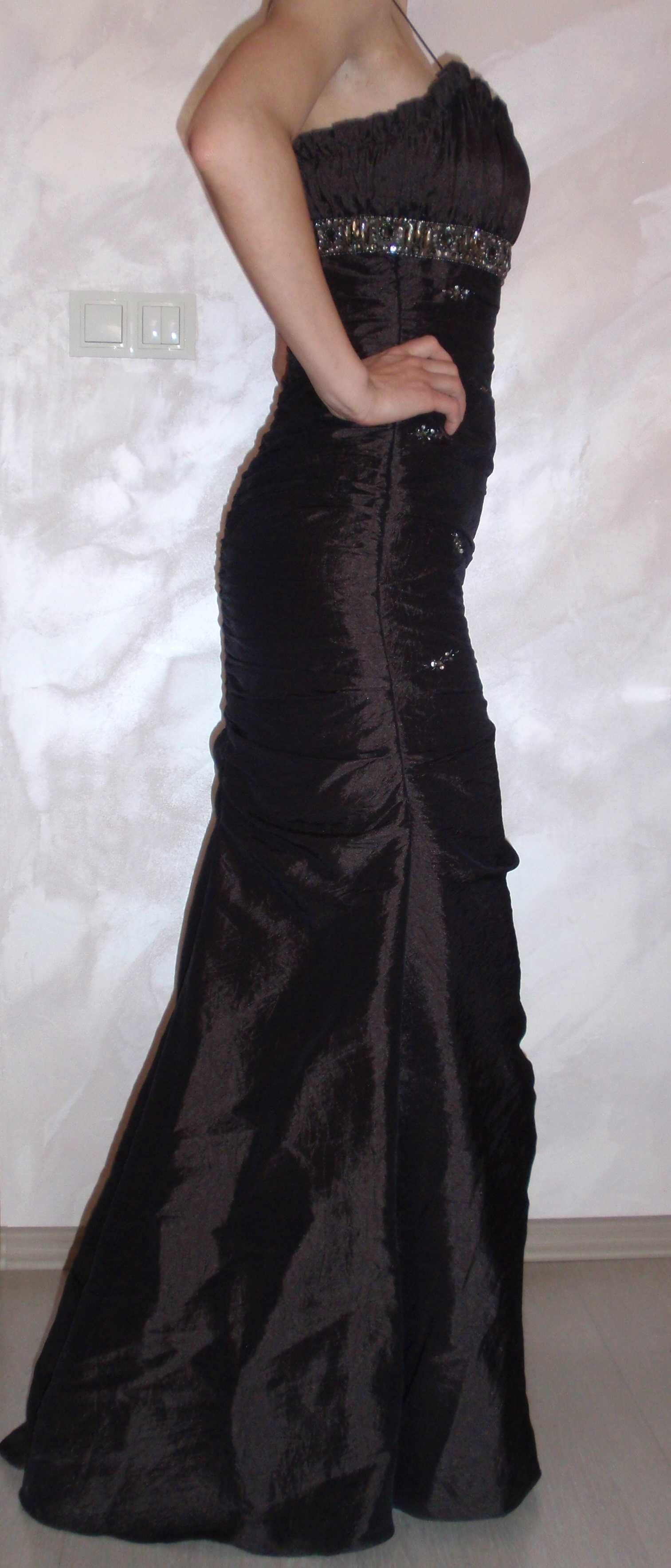Елегантна рокля PRONOVIAS