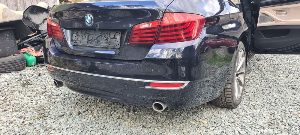 Bara spate luxury bmw f10 facelift lci