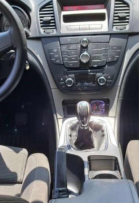 Vand opel insignia 1.8 BENZINA