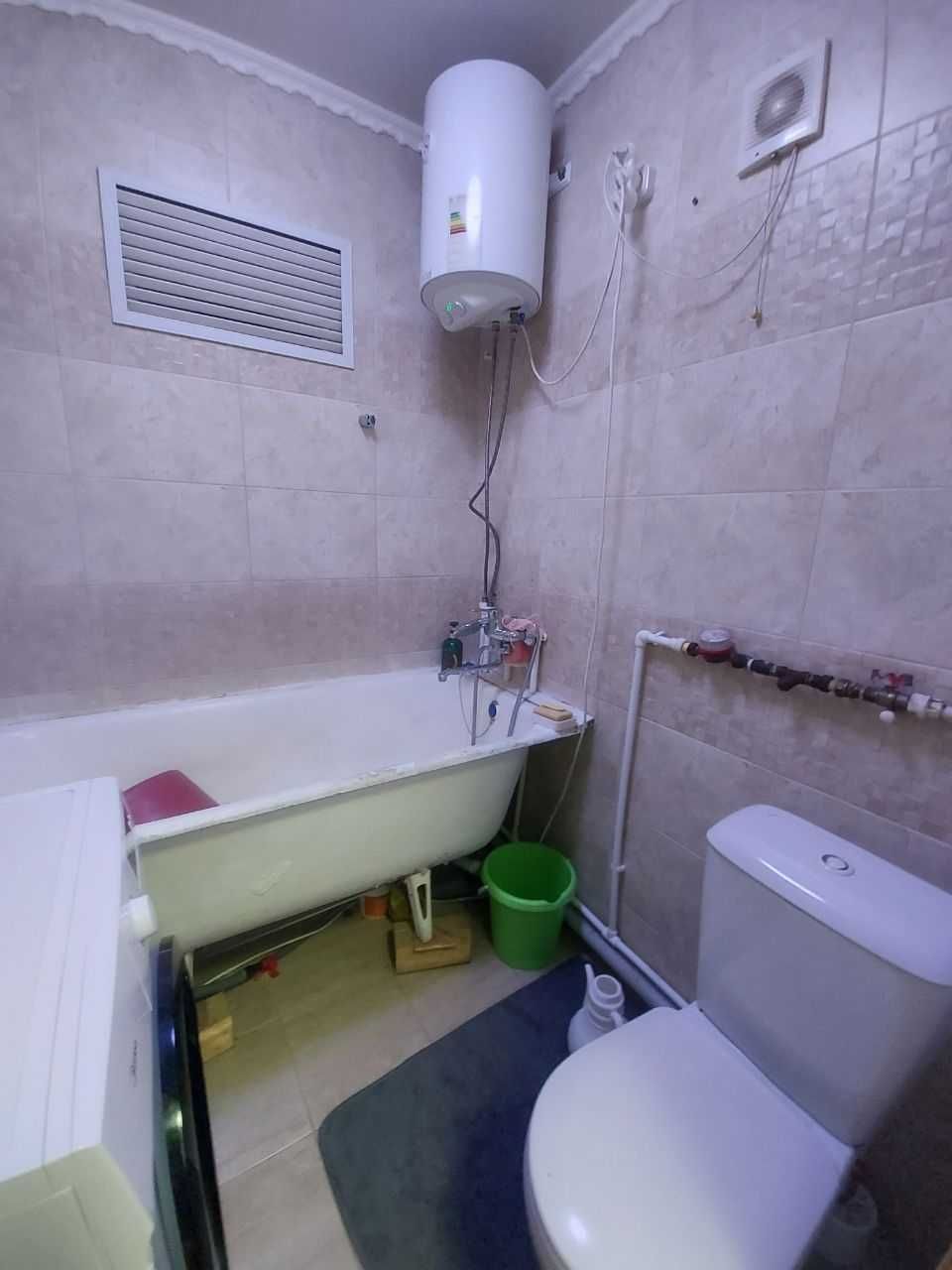 `ПРОДАМ 2 комн в центре Сортировки, дом Фудмарта, 4/5 этаж