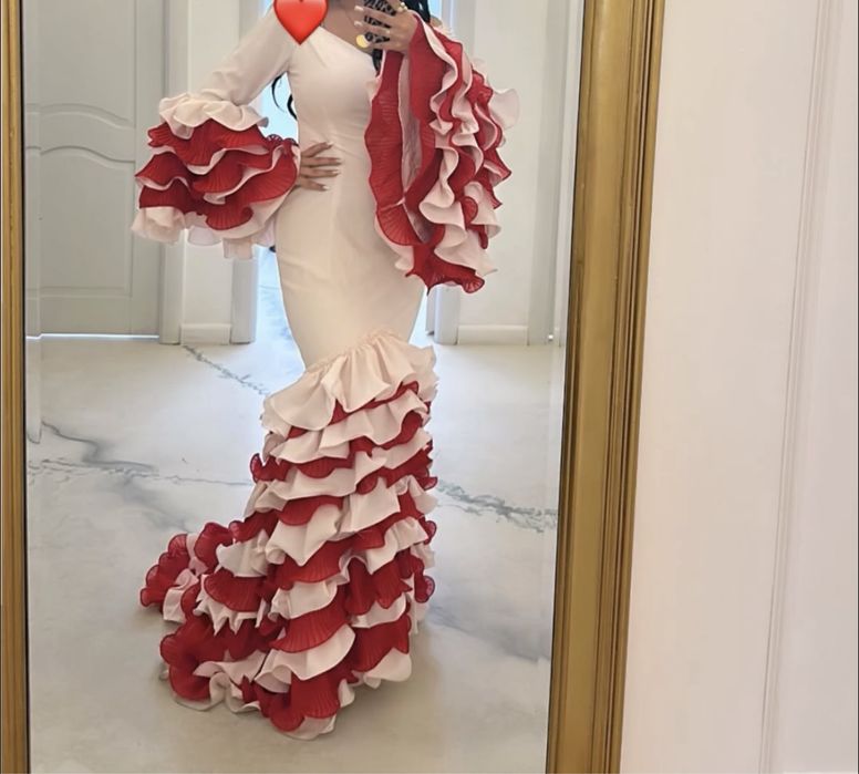 Vand rochie de ocazie