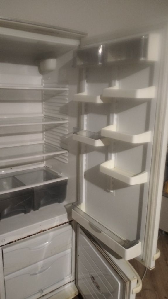 Холодильник Атлант  б/у