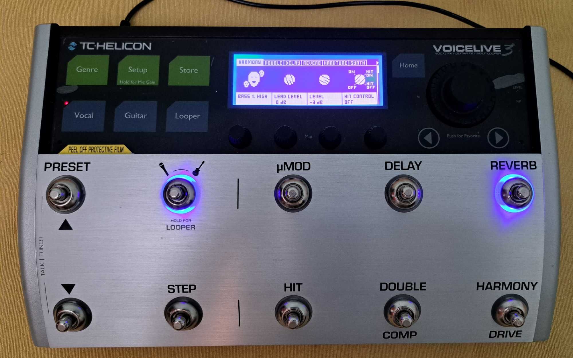 Vând TC HELICON Voice Live 3