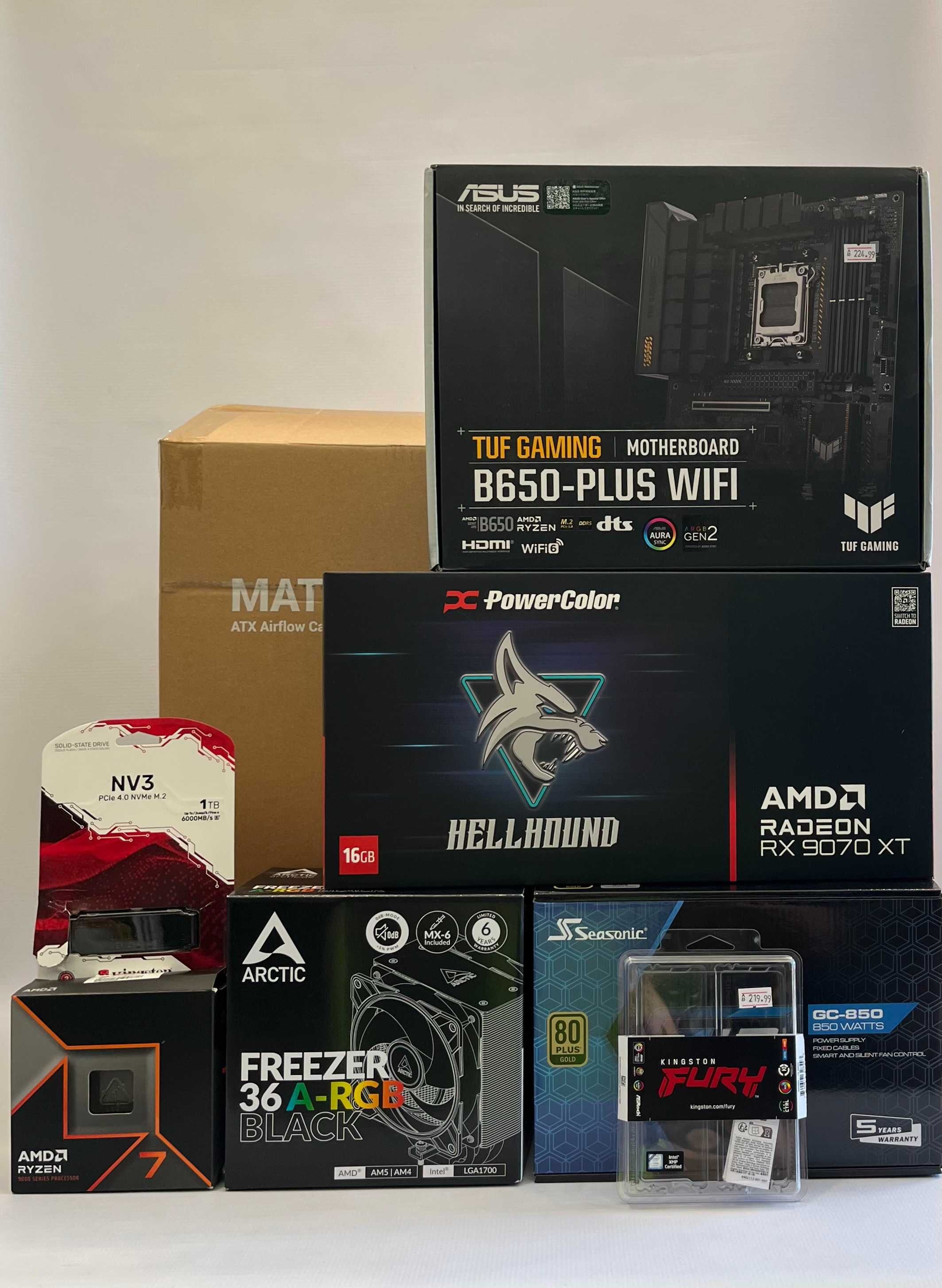 Геймърски компютър AMD Ryzen 7 9700X, RX 9070 XT 16GB, 32GB ram