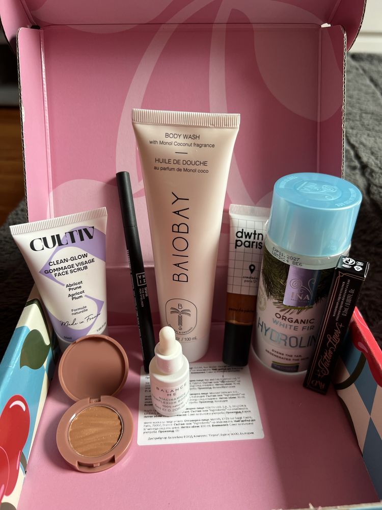 Продавам bellebox козметика