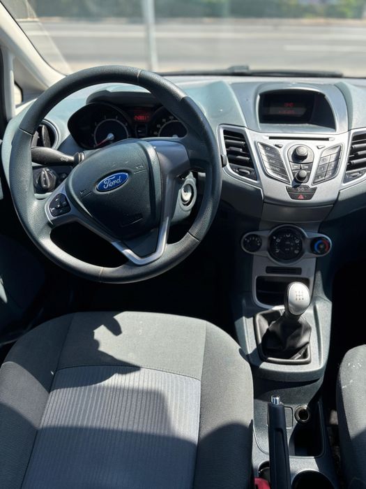 Ford Fiesta-2011-benzina-Euro 5