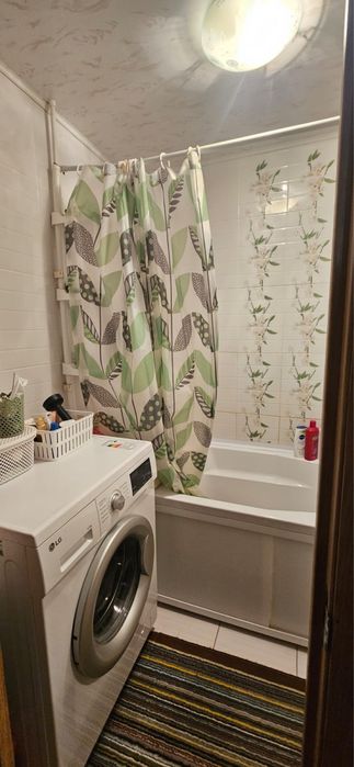 Продам квартиру 3х комнатную квартиру.