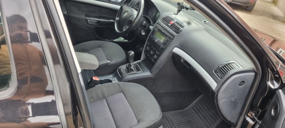 Skoda octavia 1.6 benzina
