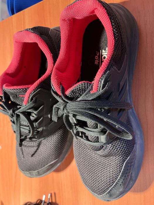 маратонки Nike Air Max ,Adidas